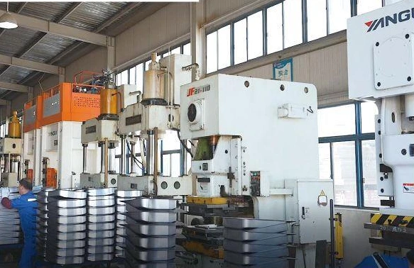 Hydraulic stamping equipment at Yangshen